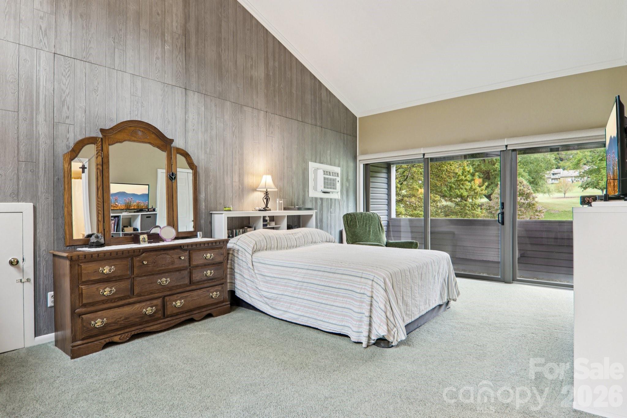 Rumbling Bald on Lake Lure - Residential