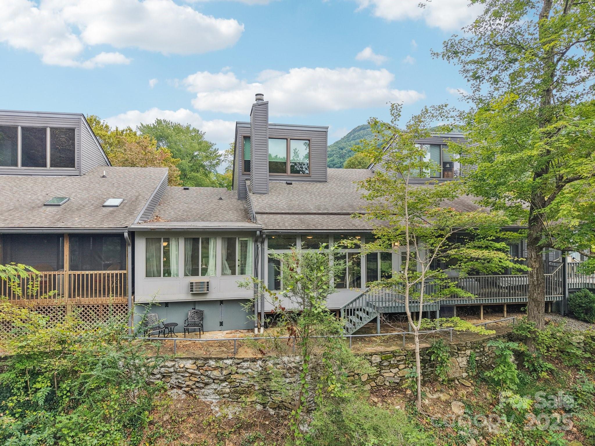 Rumbling Bald on Lake Lure - Residential