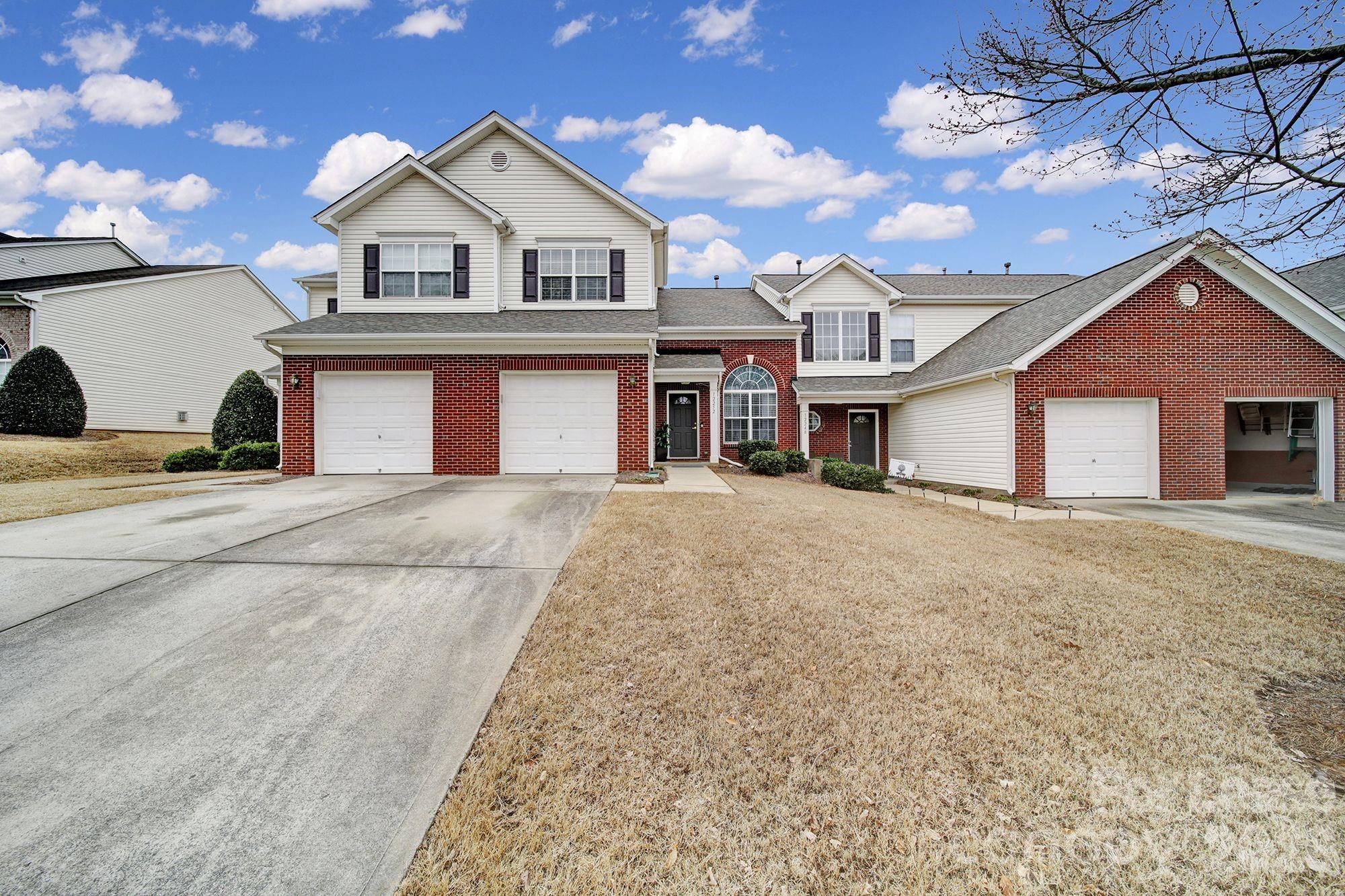 12252 Stratfield Place Circle