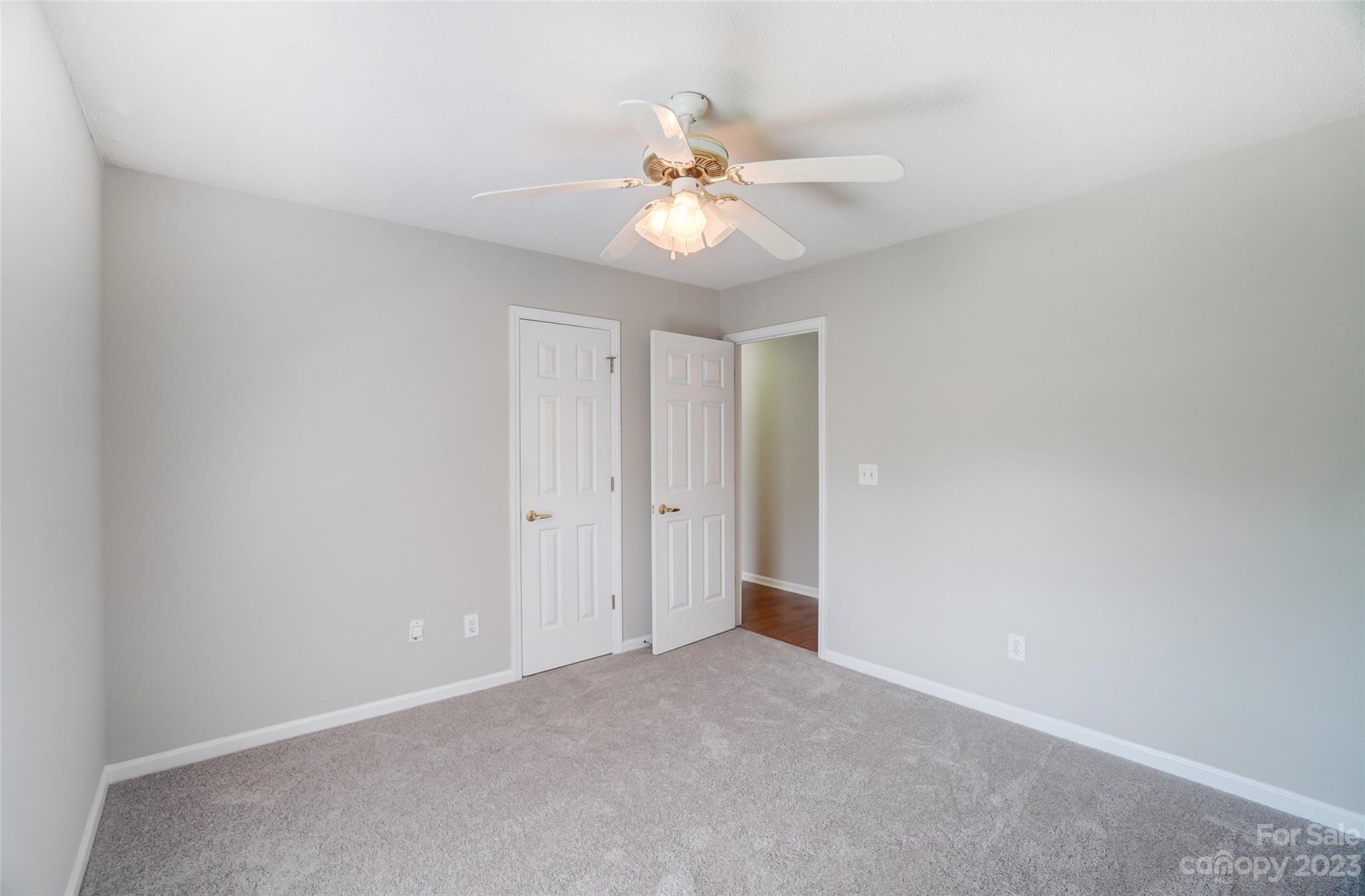 Beaver Pond - Residential