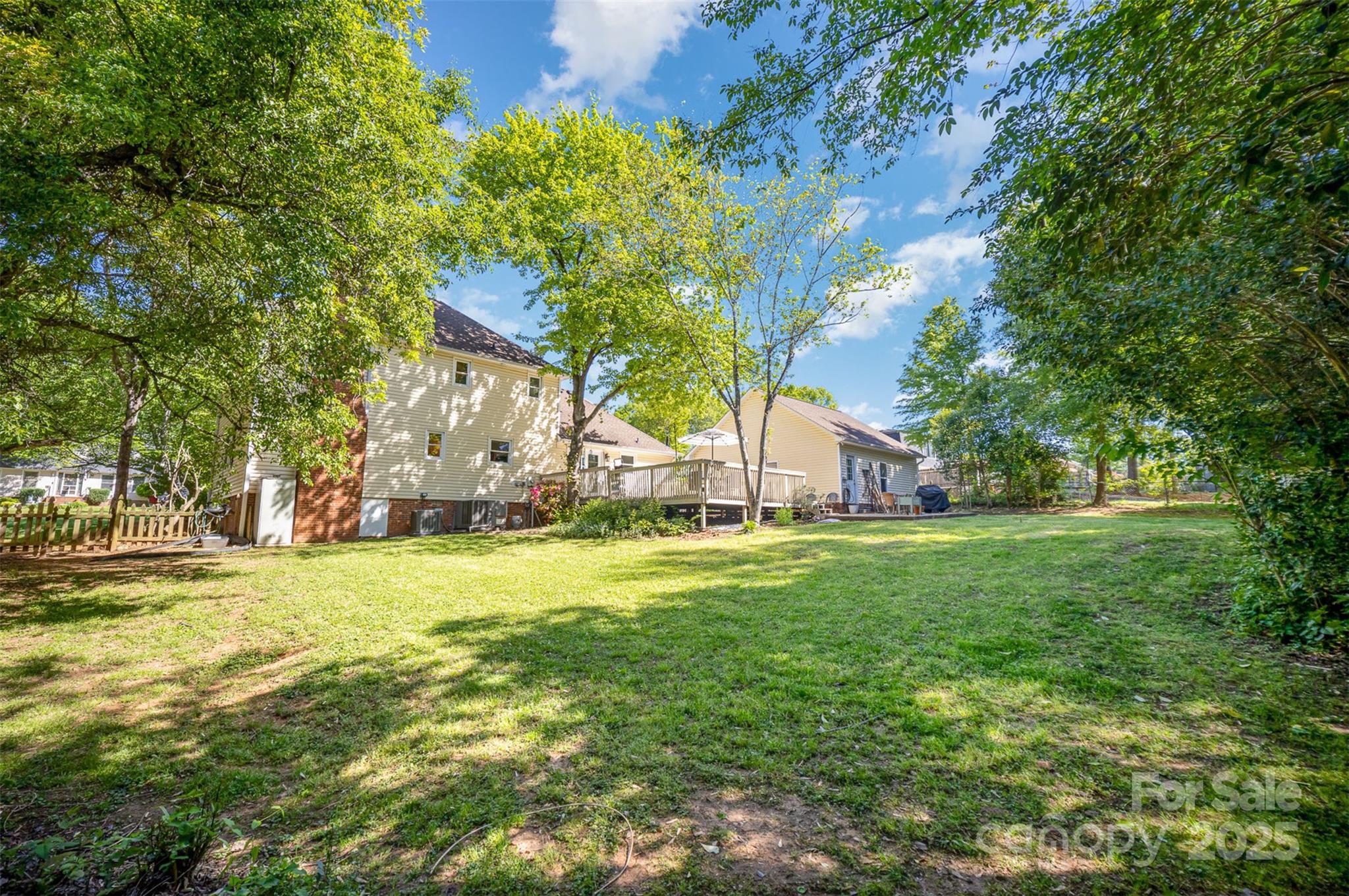 Friendfield - Residential