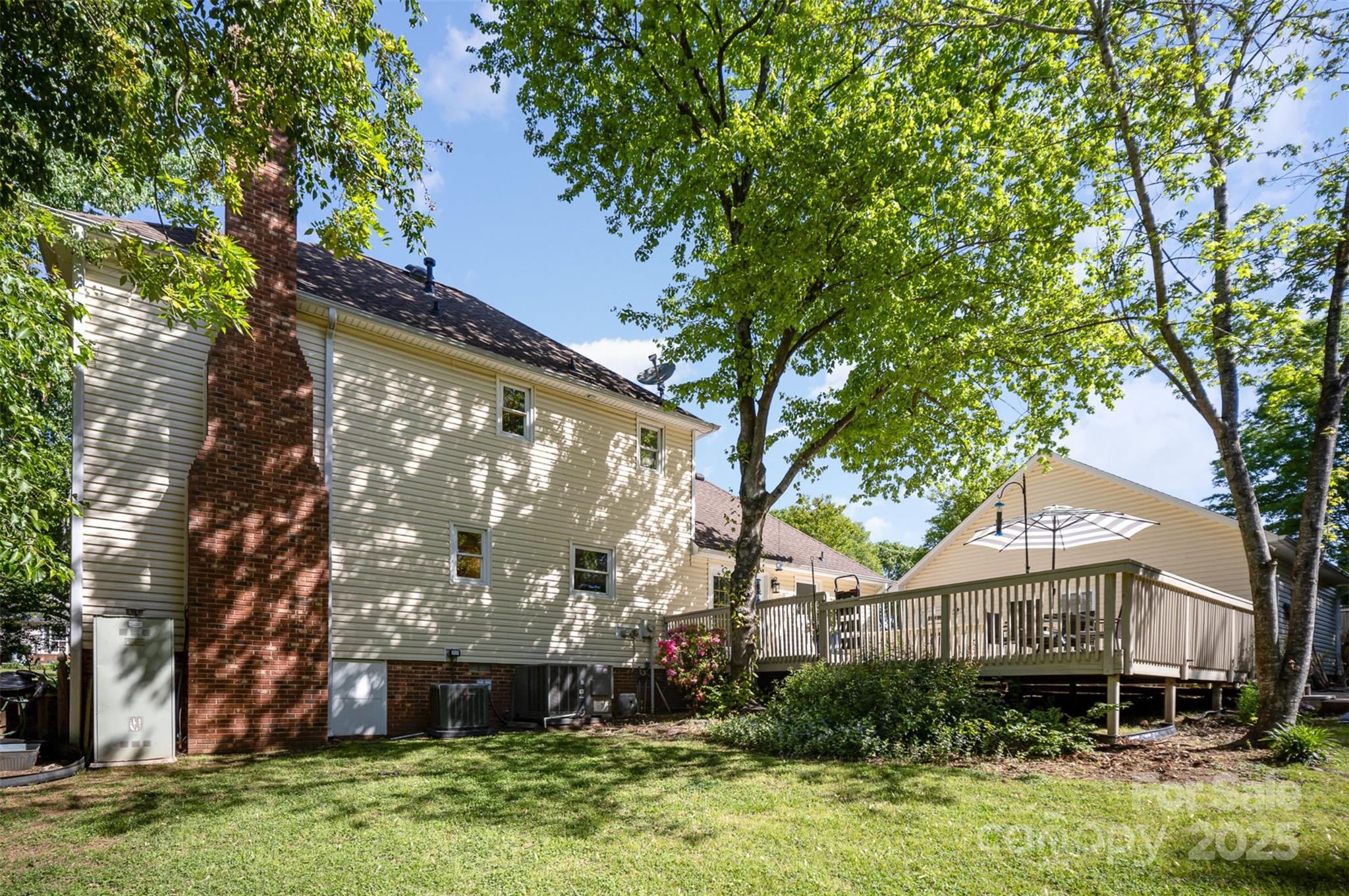 Friendfield - Residential