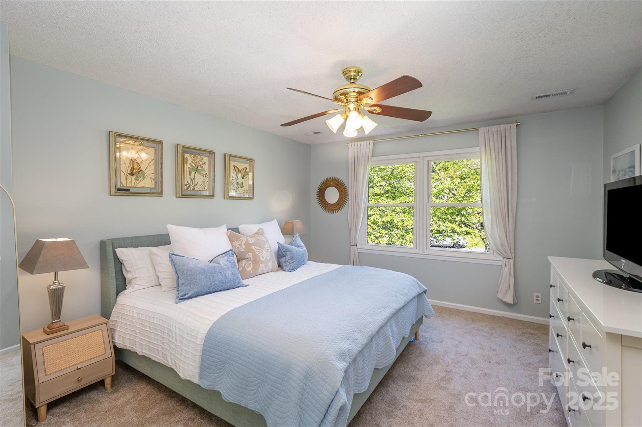 Friendfield - Residential