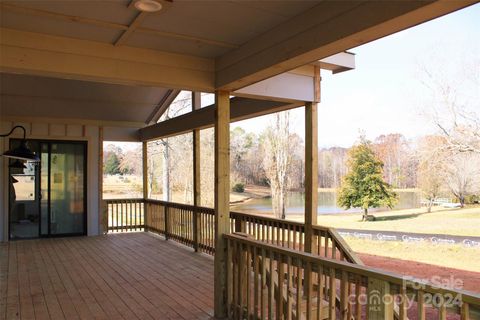 A home in Waxhaw