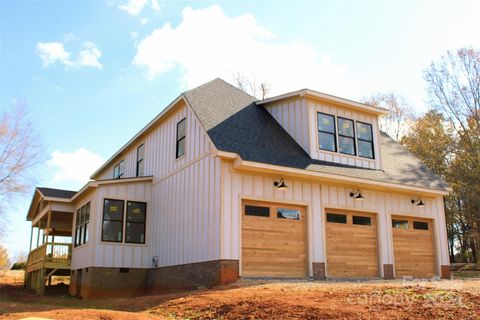 A home in Waxhaw