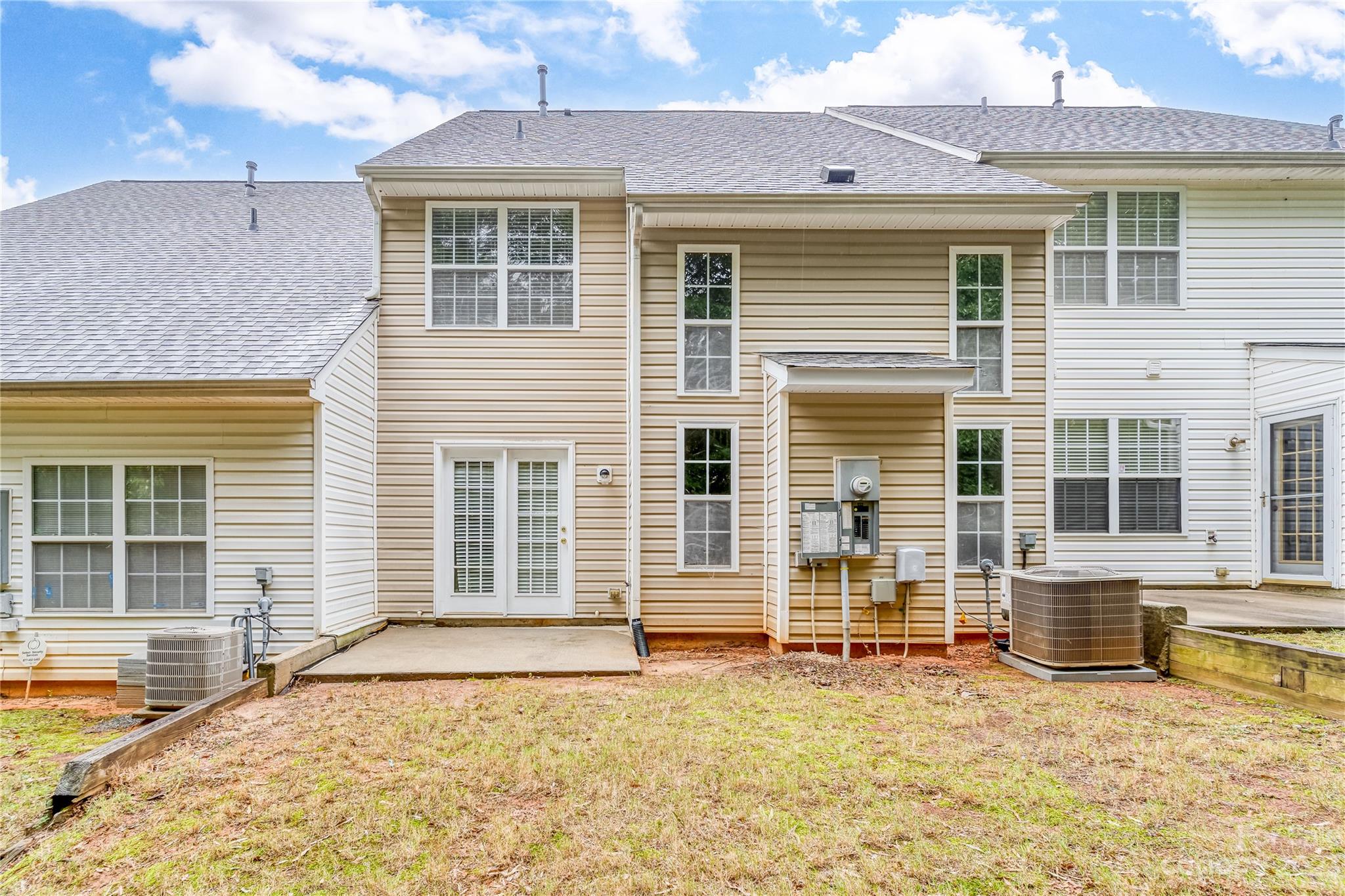 The Townes at Old Stone Crossing - Residential