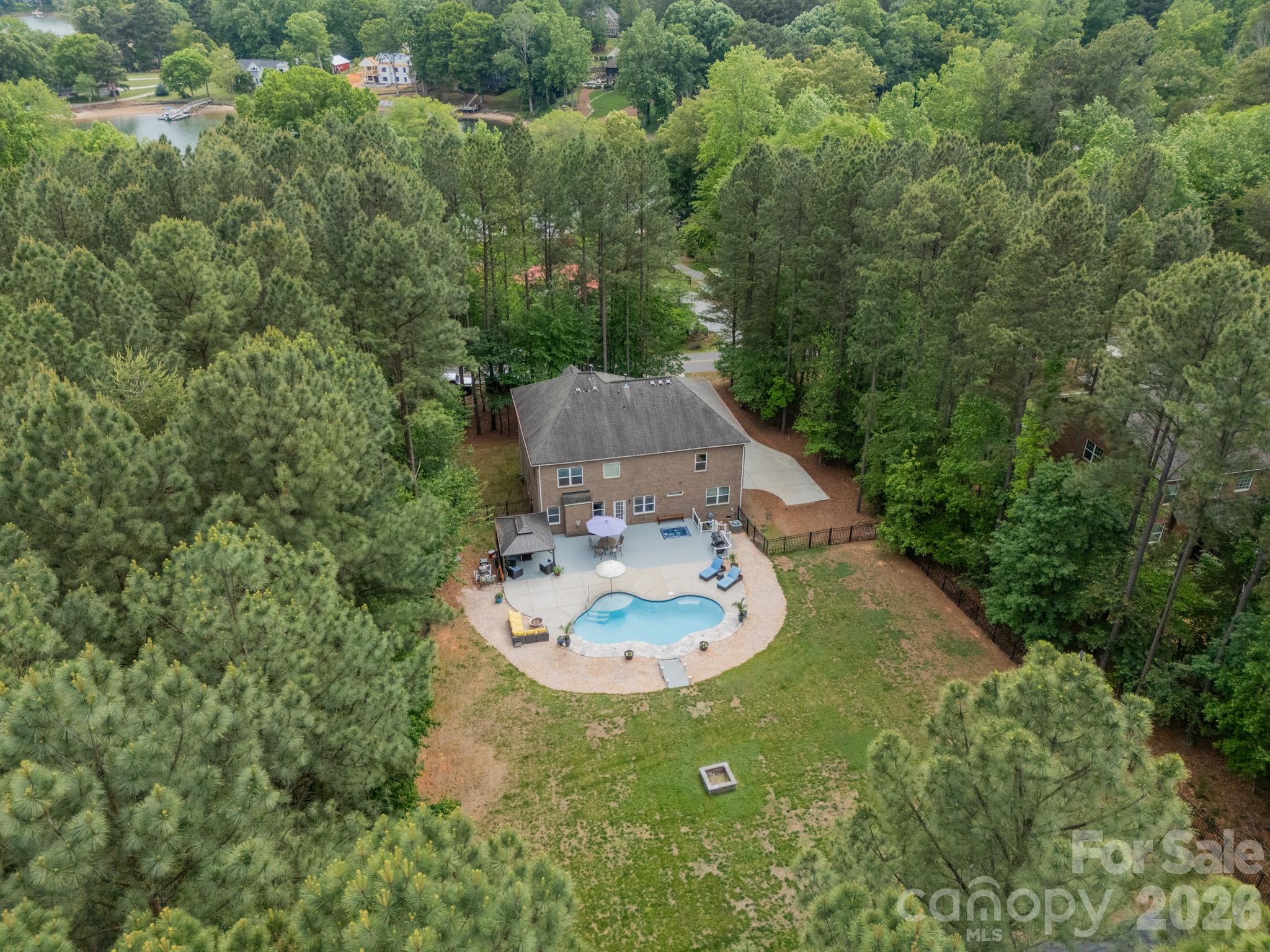 Falls Park - Residential