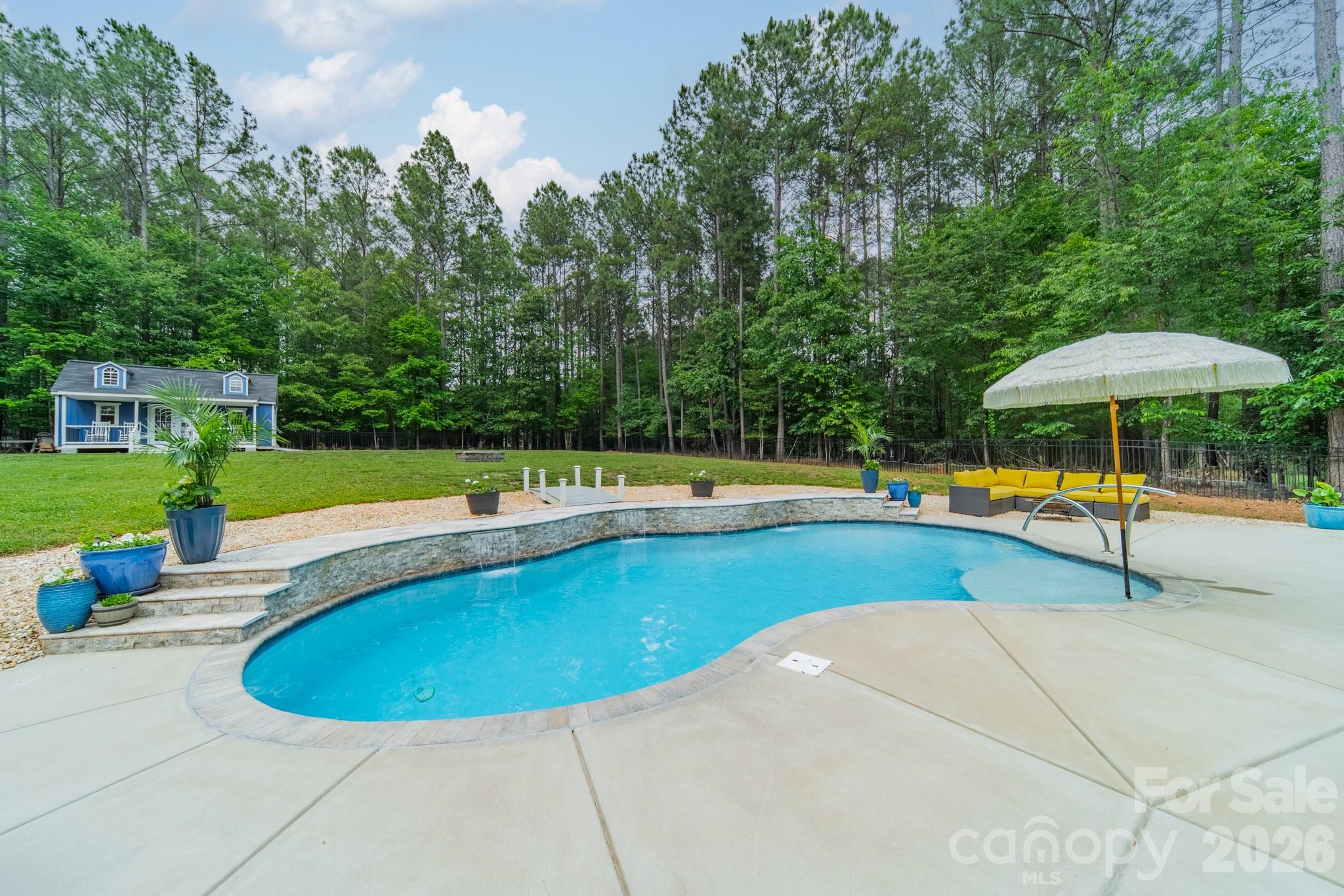 Falls Park - Residential