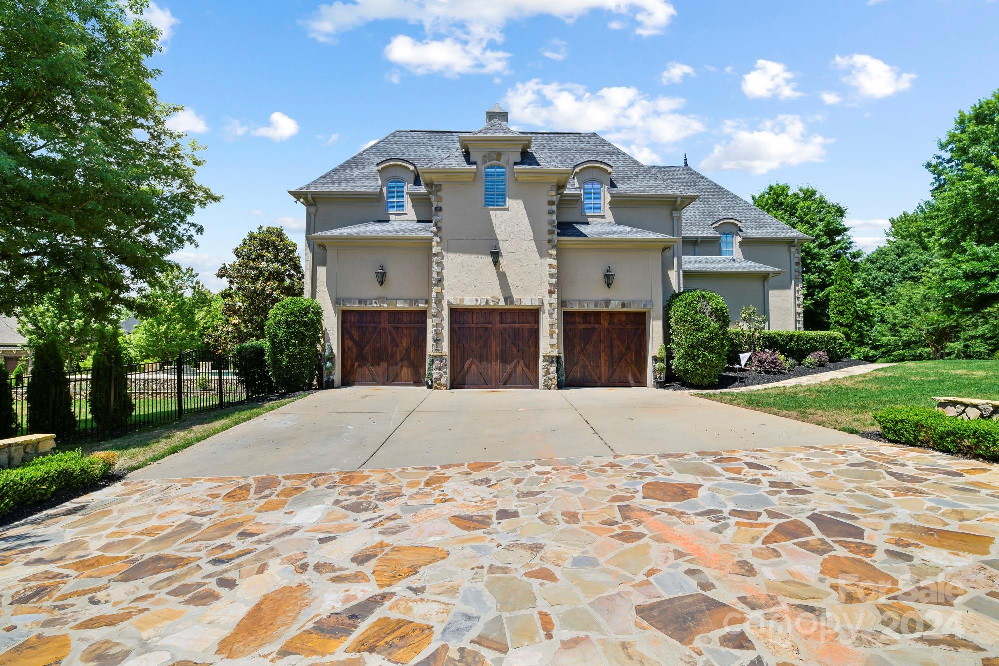 Longbrooke - Residential