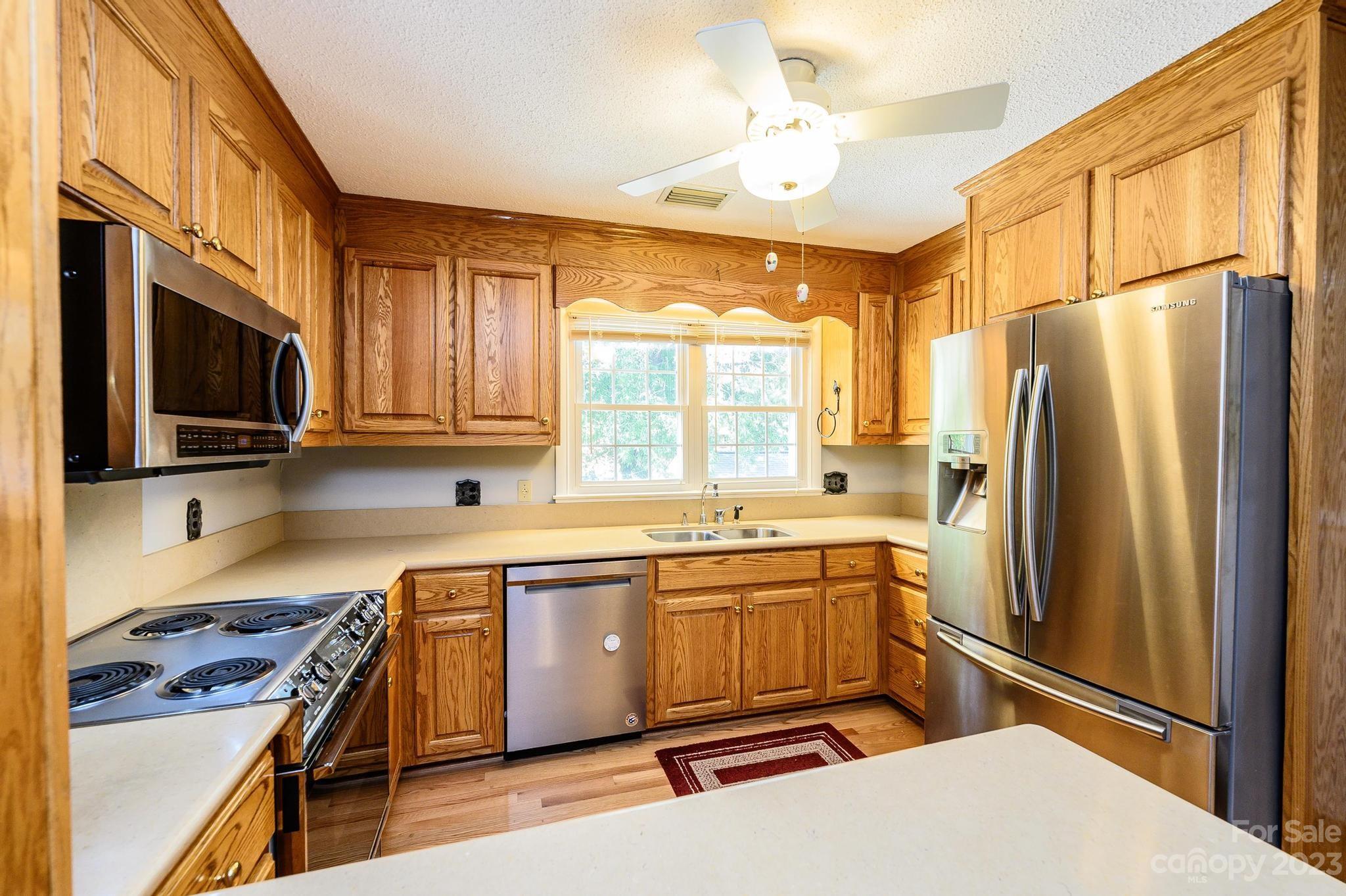 Colonial Heights - Residential