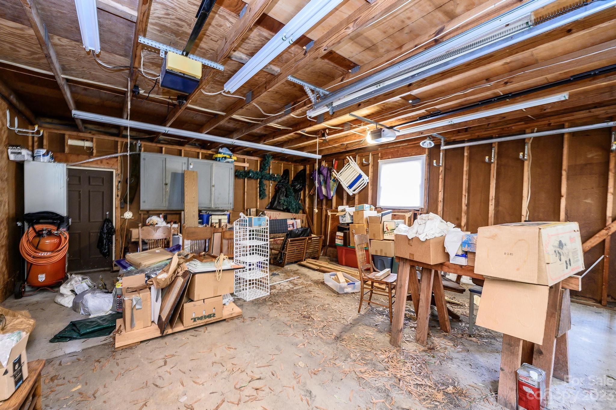 Colonial Heights - Residential