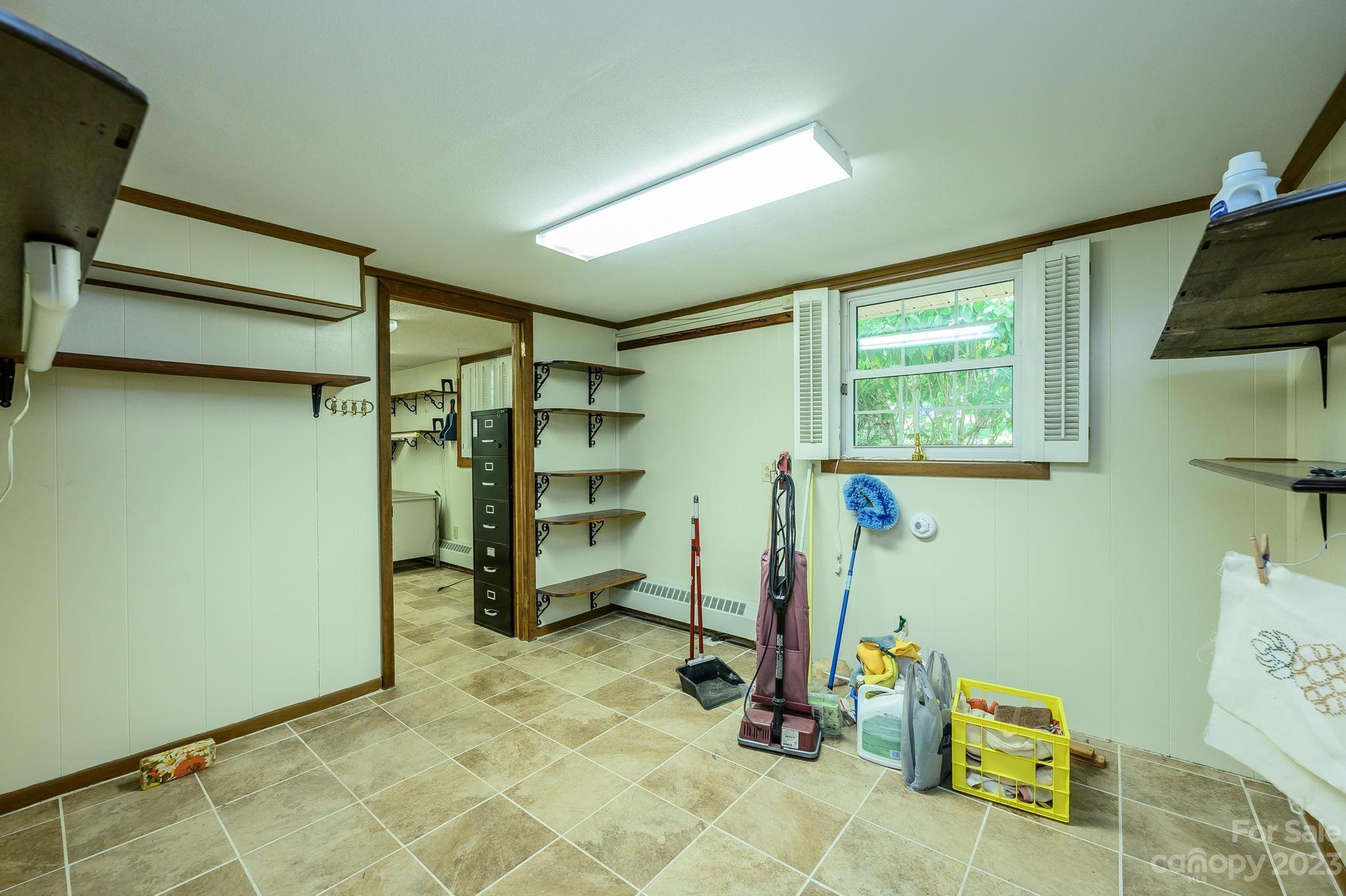 Colonial Heights - Residential