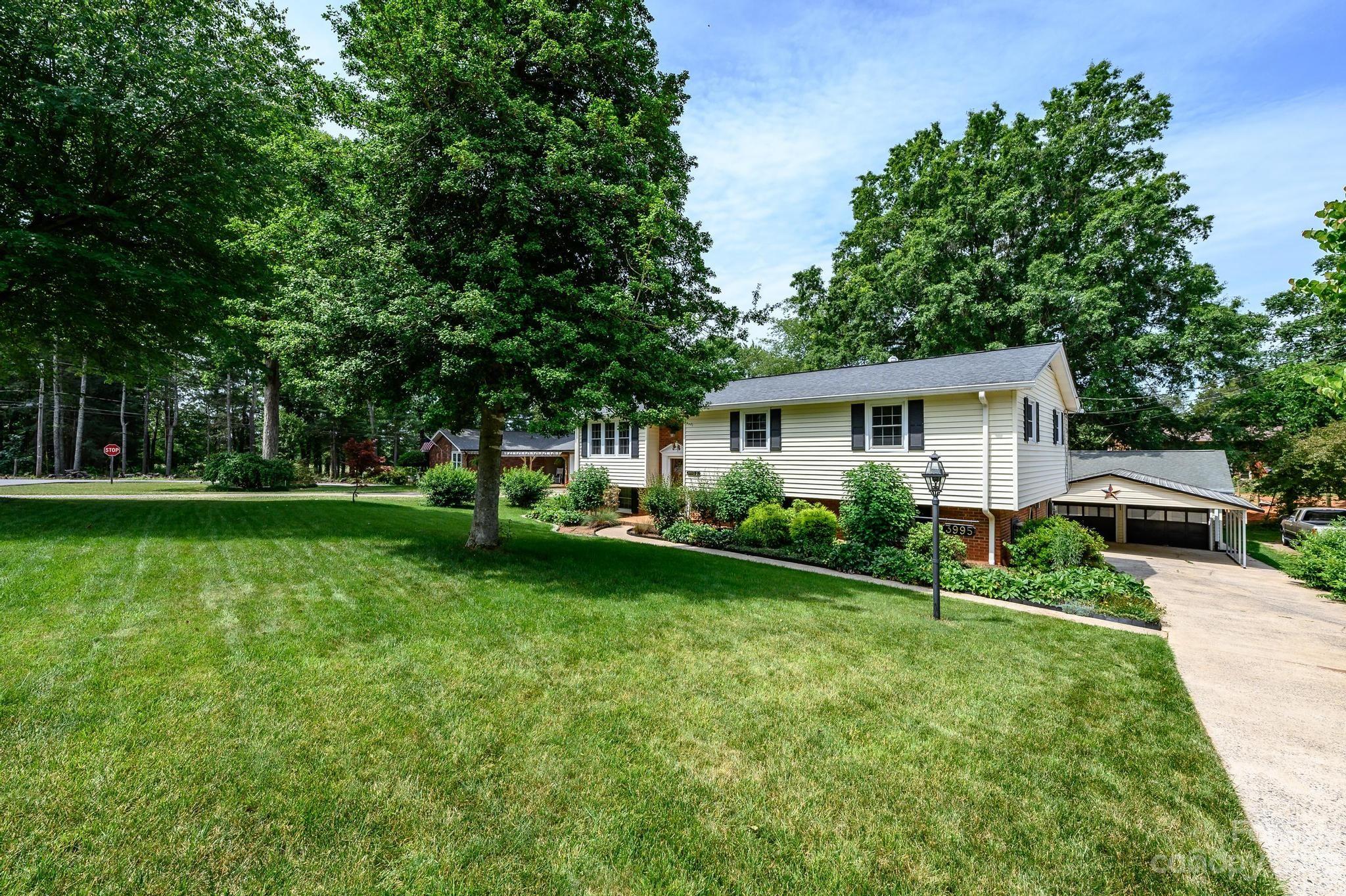 Colonial Heights - Residential