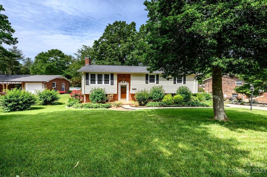 Welcome to 3995 Elizabeth Street, featuring 3 bedrooms (lower-level room was used as a 4th bedroom) and 3 bathrooms.  You'll stay warm with gas fireplaces on both the upper and lower levels. Enjoy 2 enclosed sun porches, a detached 2-car garage with workshop and upper storage level, carport and easy access to I-40 and US-321. Abundant storage options exist throughout the home. Enjoy outdoor living and entertaining on the back deck.