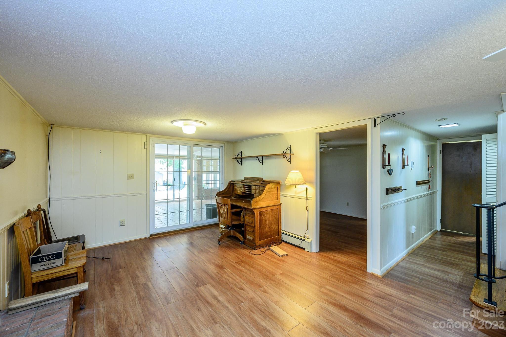 Colonial Heights - Residential