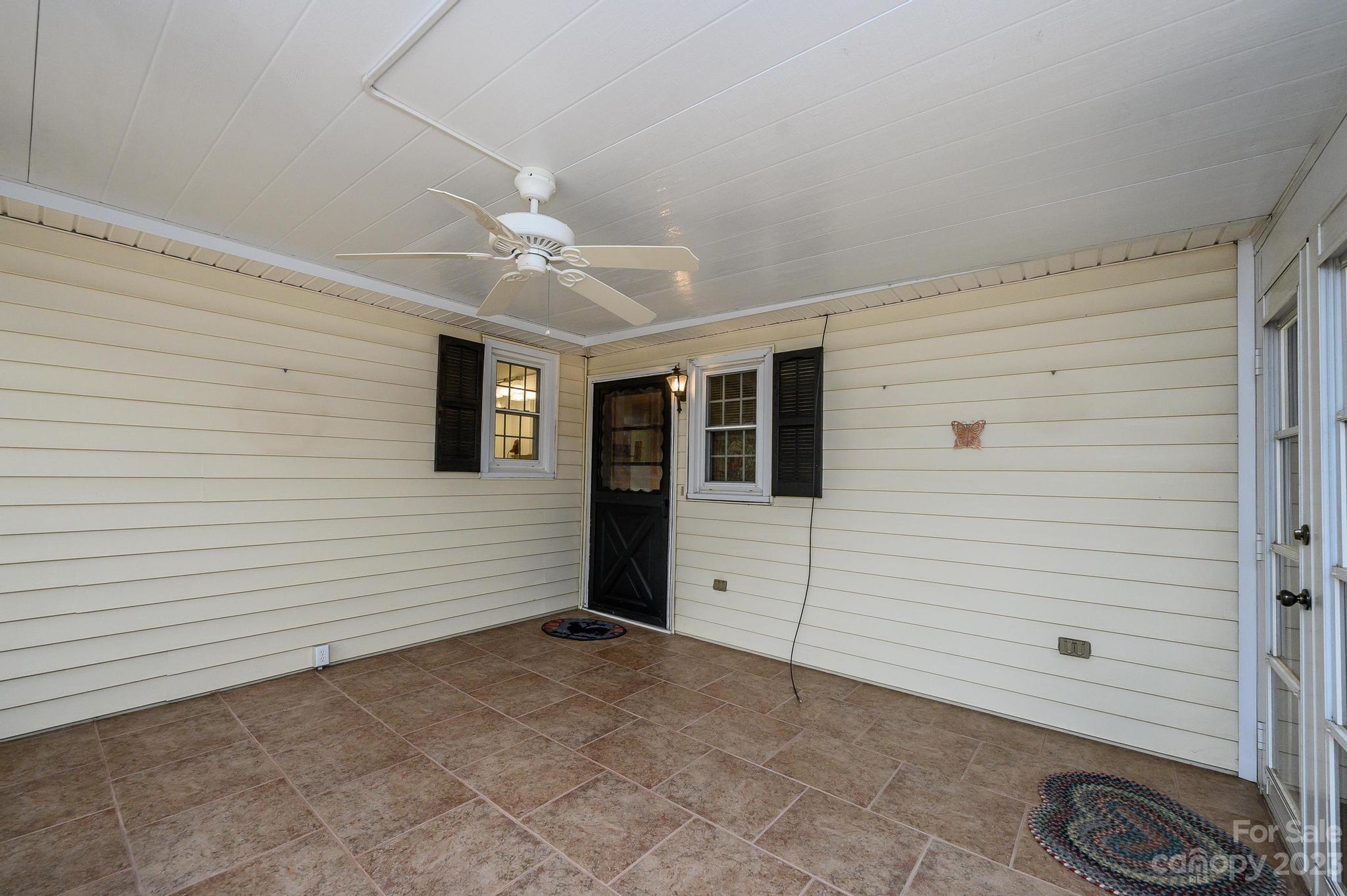 Colonial Heights - Residential