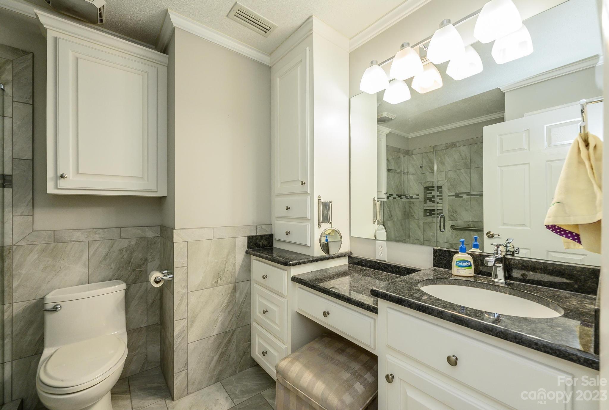 Colonial Heights - Residential