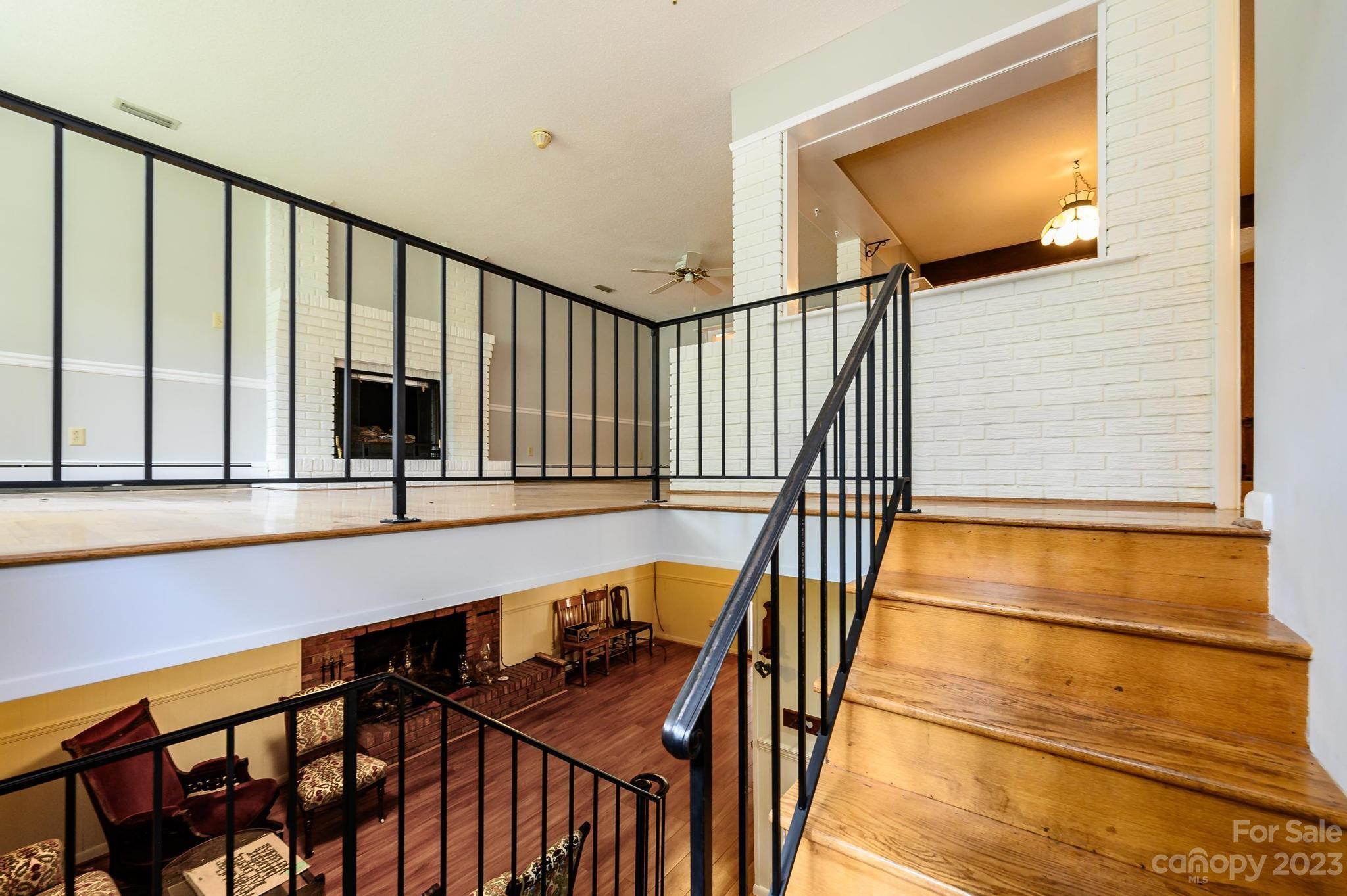 Colonial Heights - Residential