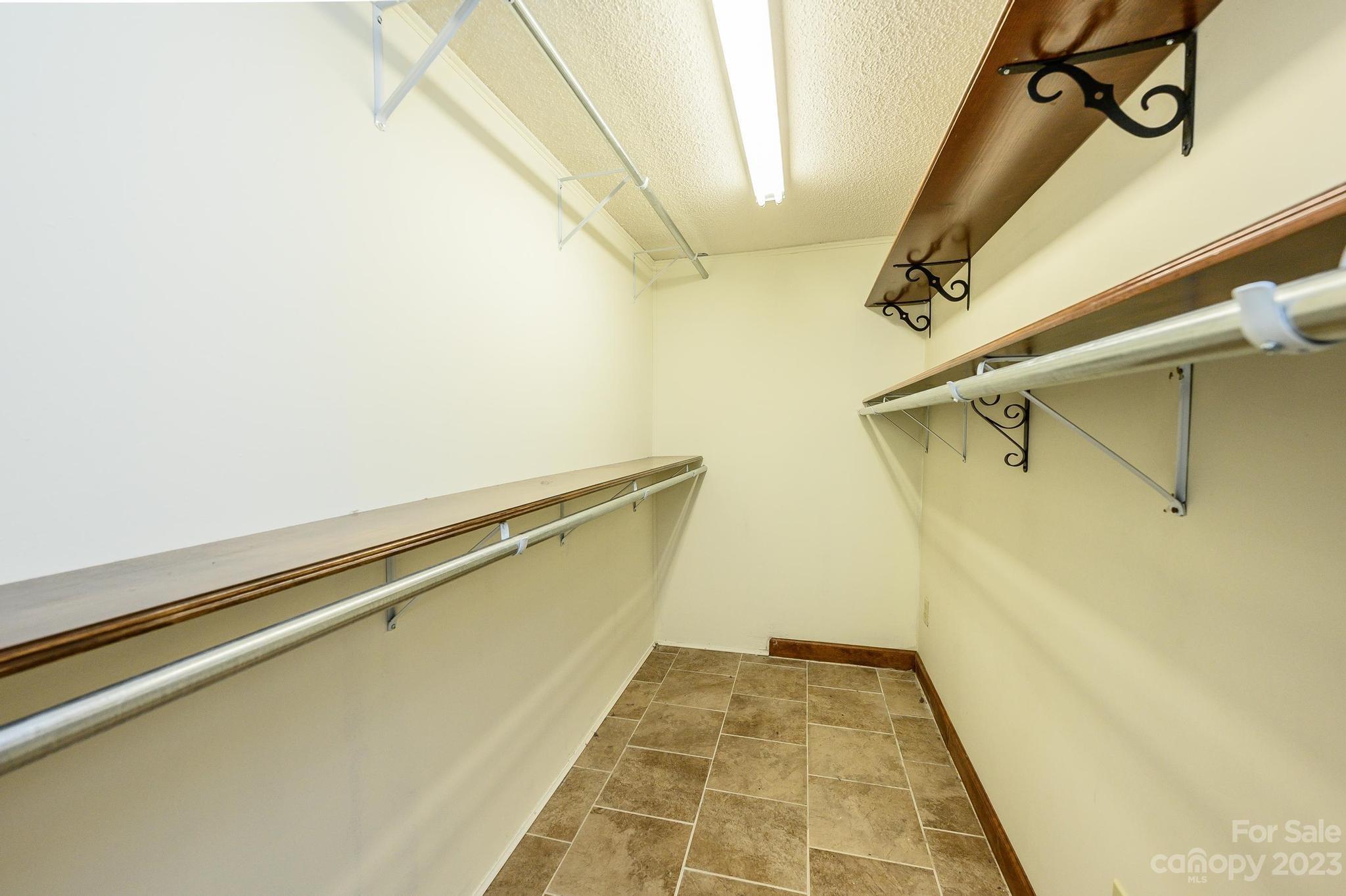 Colonial Heights - Residential