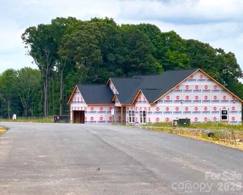 Photo of 130 Windstone Crossing Trail #5, Troutman, NC 28166 (MLS # 4387073)
