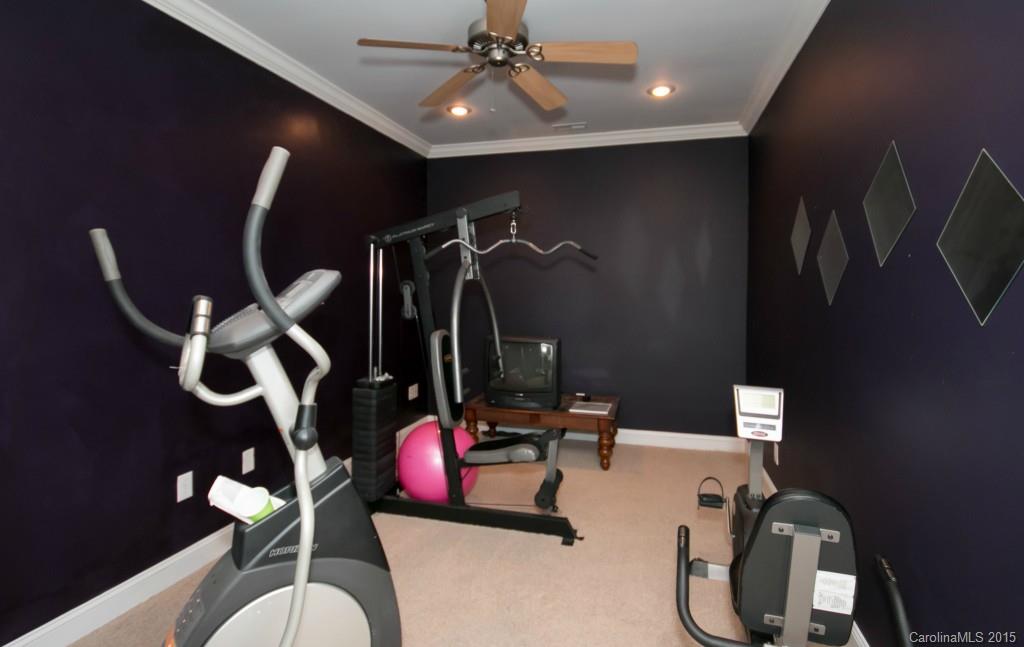 The Harbour at the Pointe - Residential