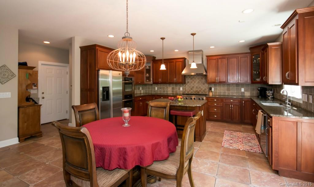 The Harbour at the Pointe - Residential