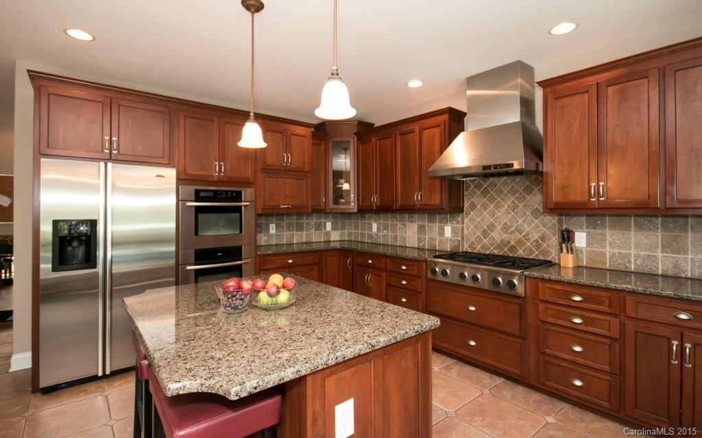 The Harbour at the Pointe - Residential