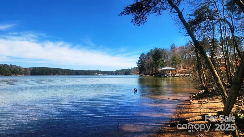 Lakeside Reserve - Land