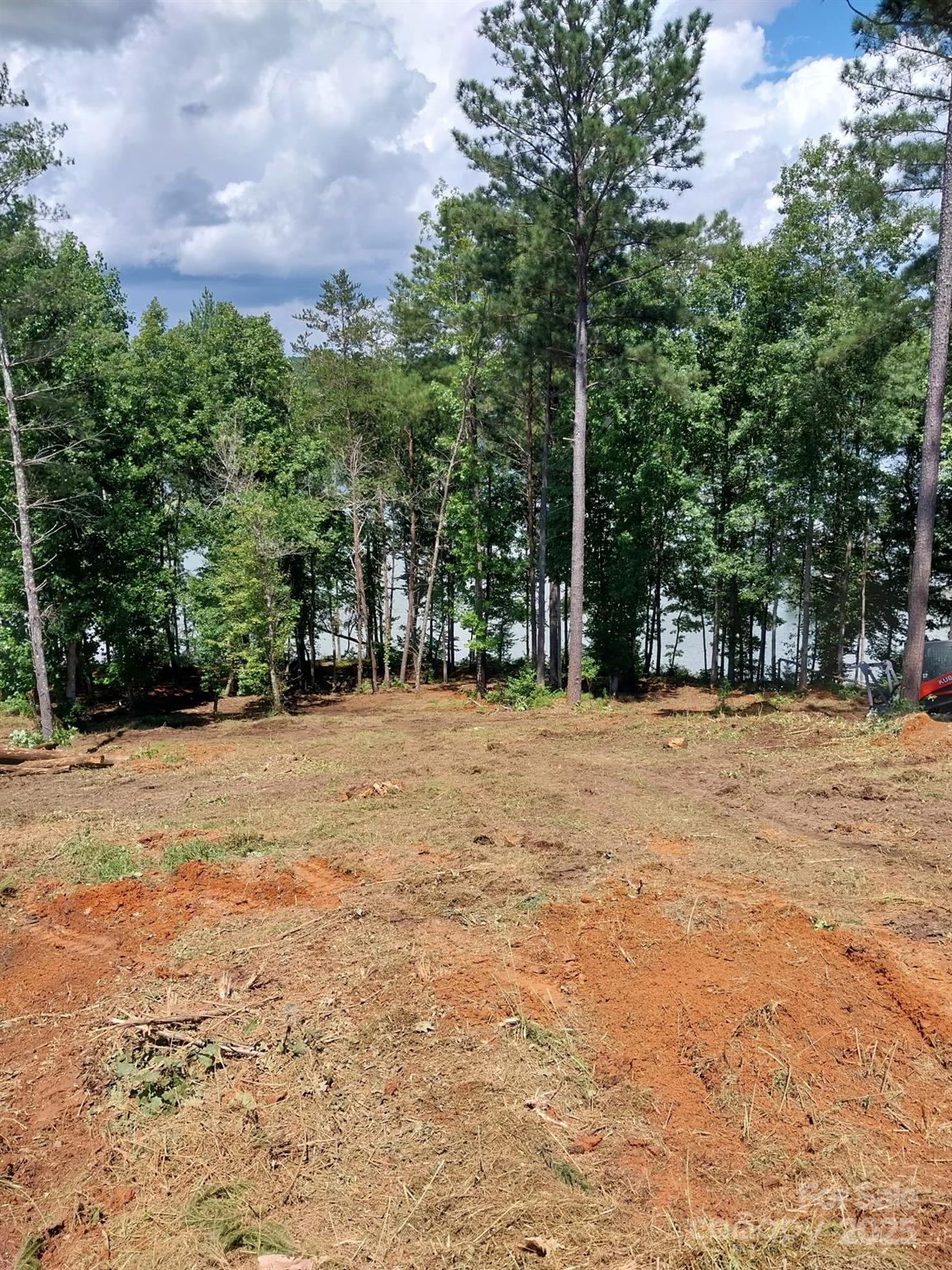 Lakeside Reserve - Land