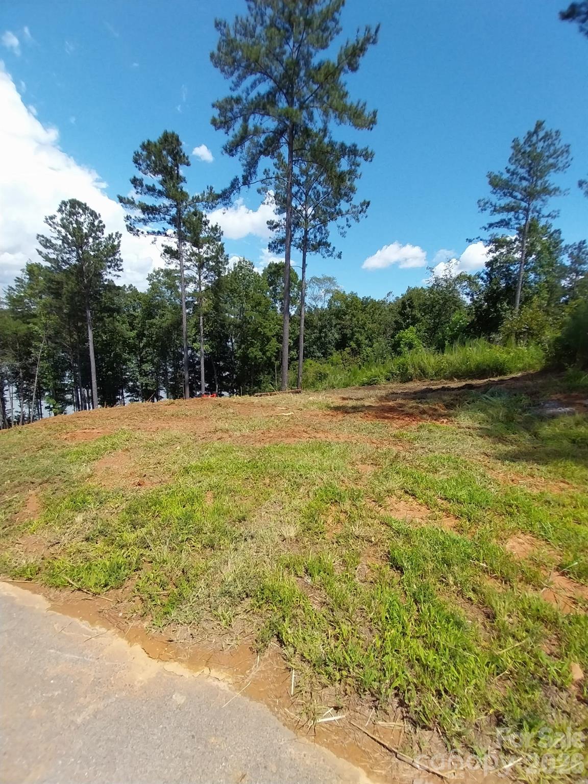 Lakeside Reserve - Land