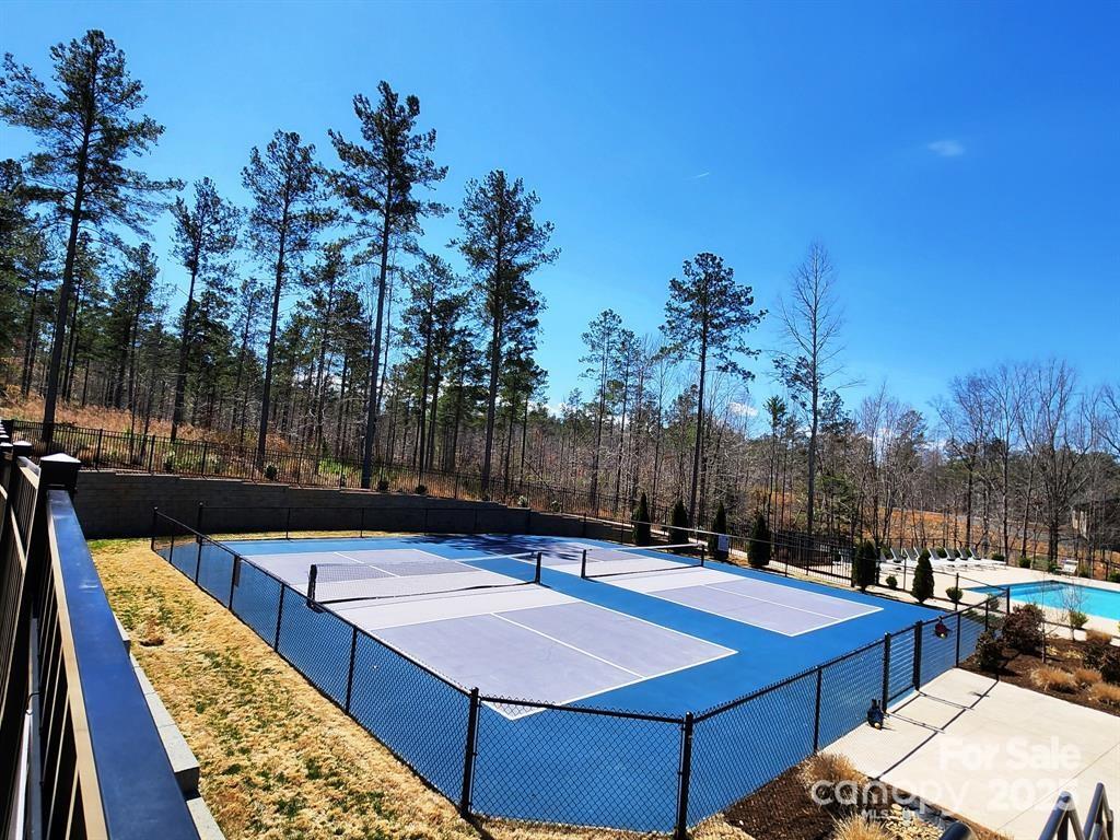 Lakeside Reserve - Land