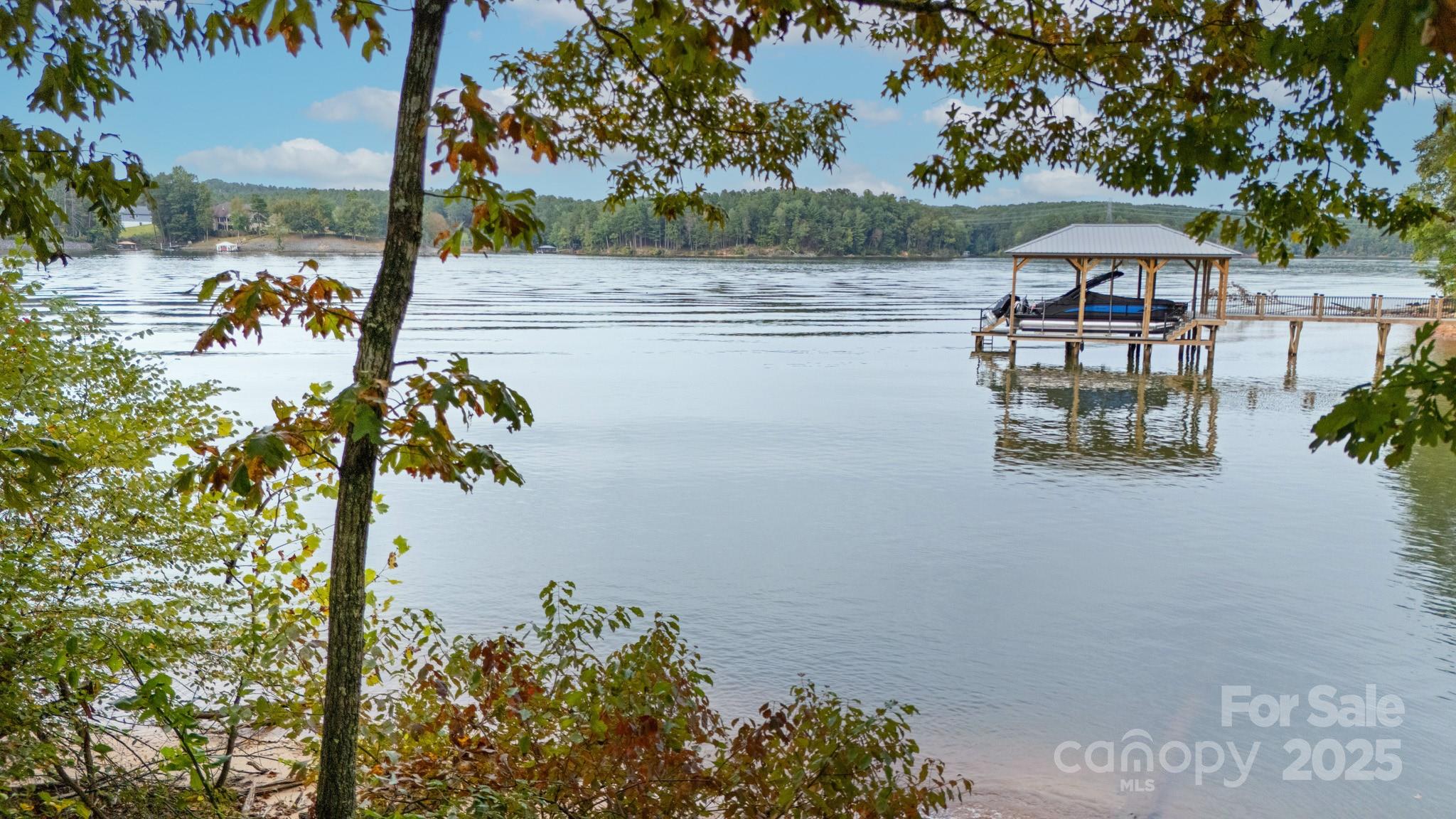 Lakeside Reserve - Land