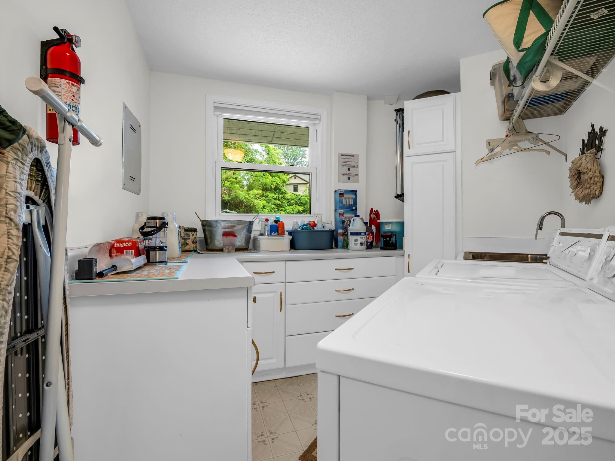 Rumbling Bald on Lake Lure - Residential