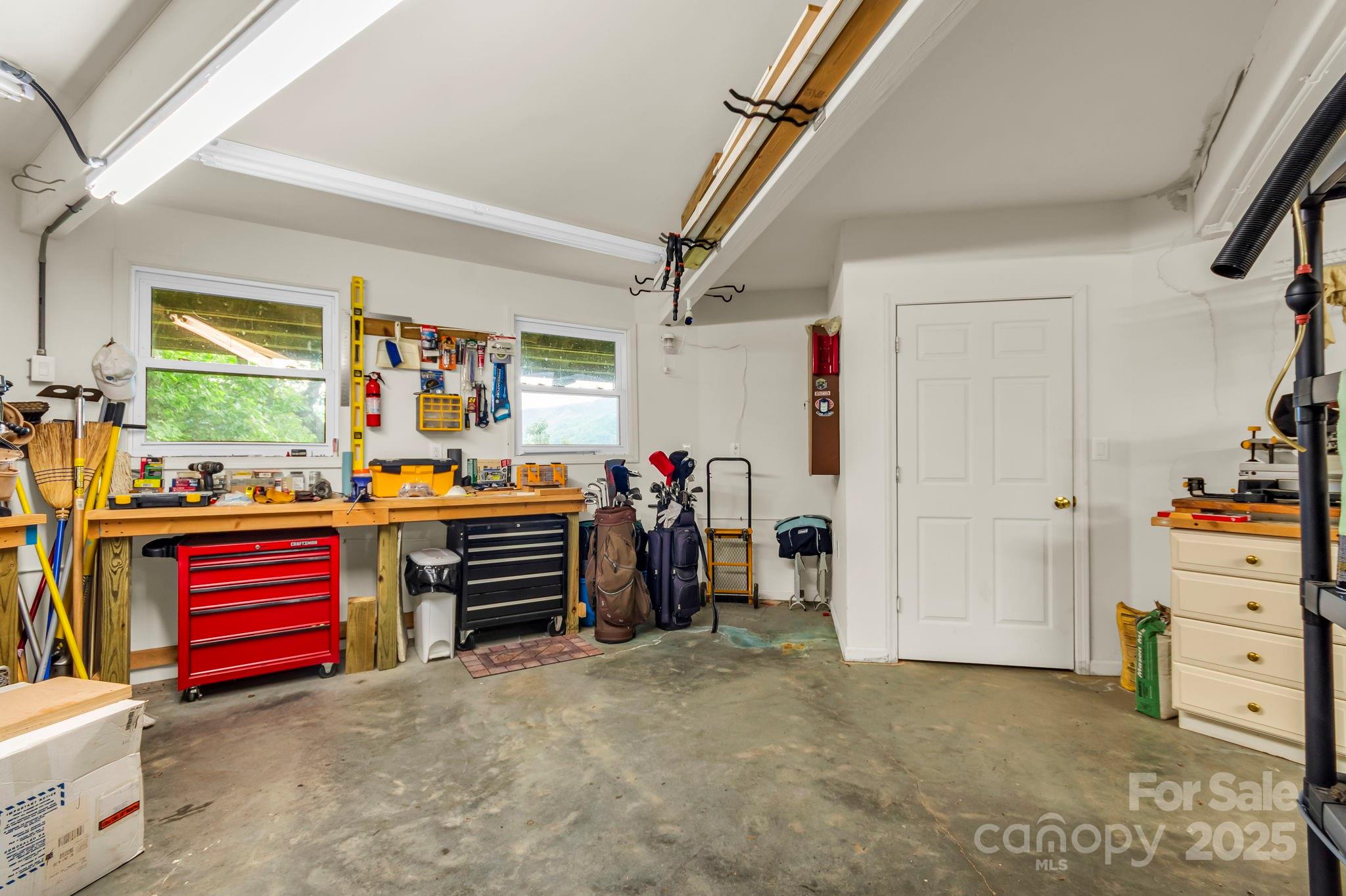 Rumbling Bald on Lake Lure - Residential