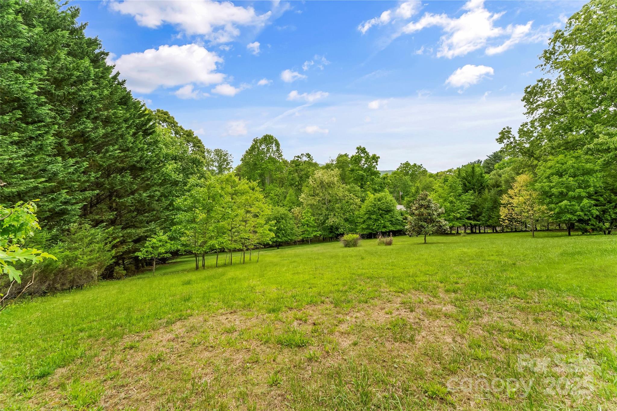 51 Chastain Hill Road