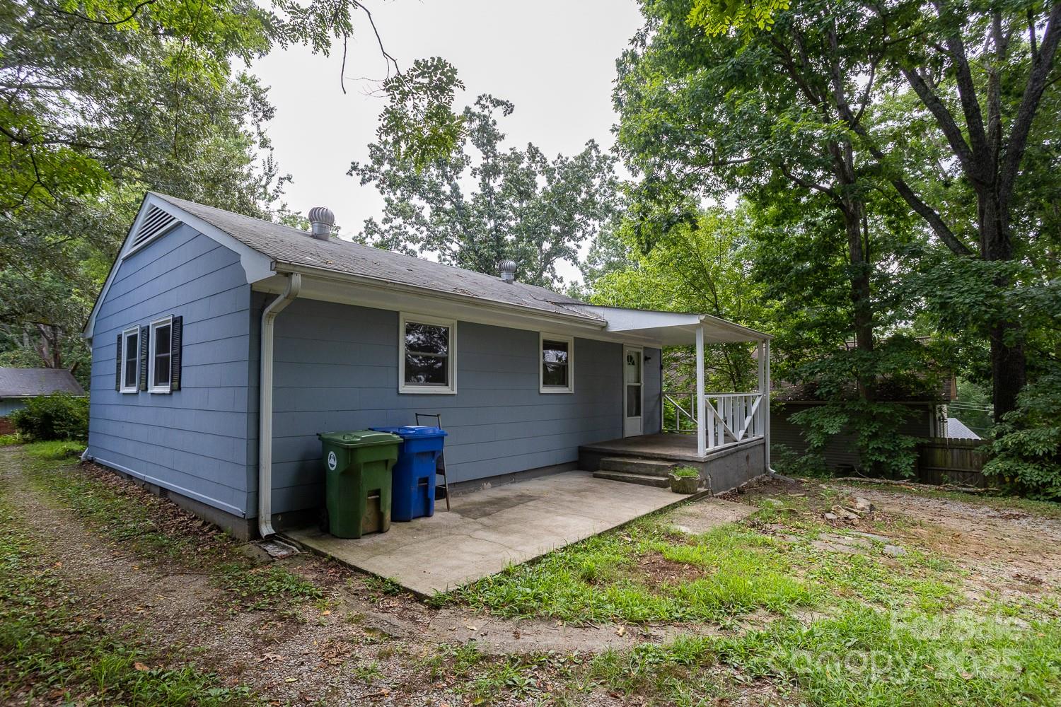 106 Appalachian Way