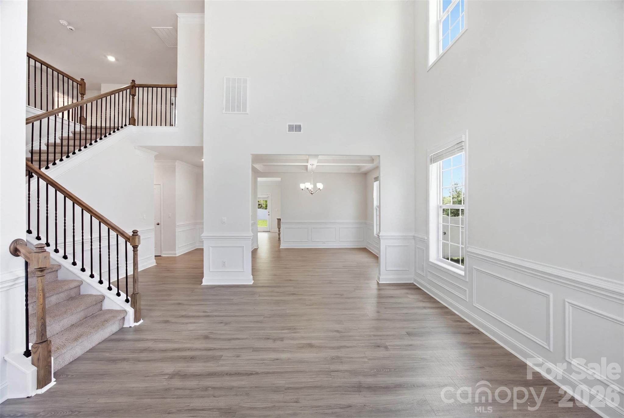 1410 Emma Lane