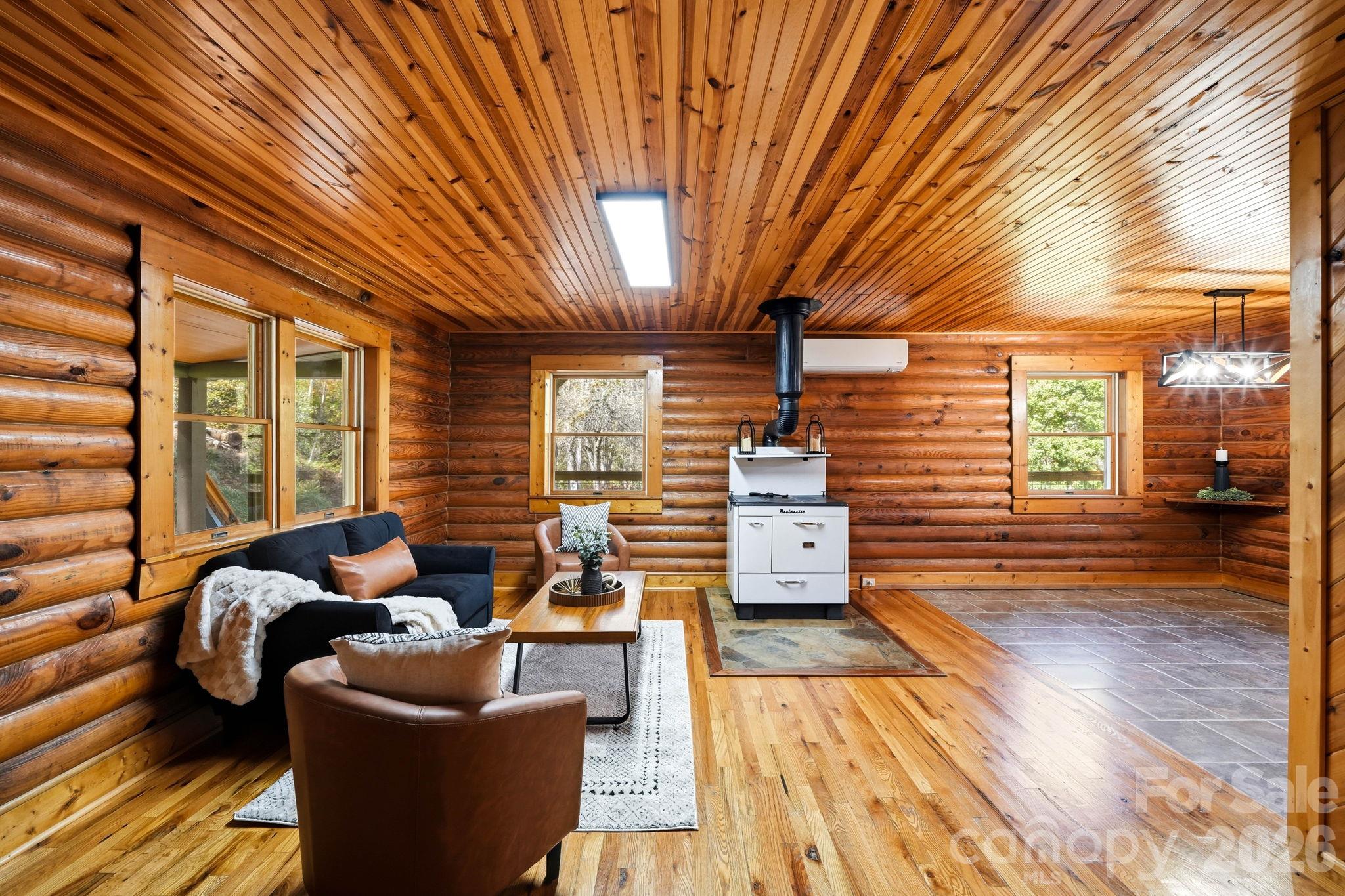 37 White Pine Lane