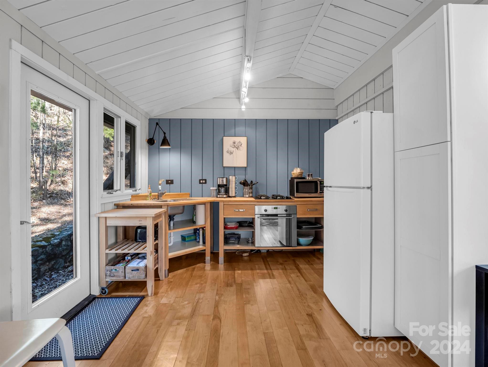 Brights Creek - Residential