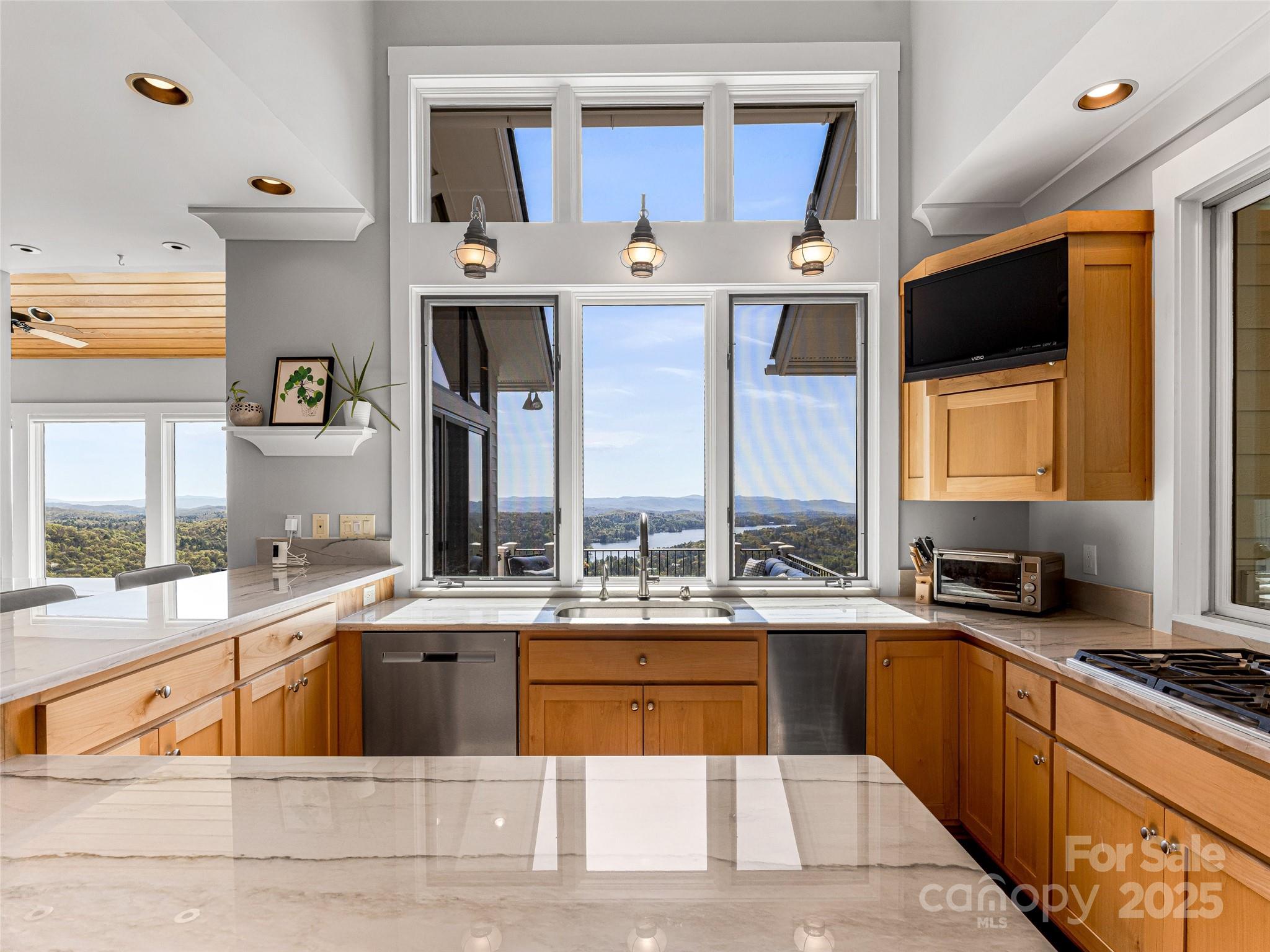 Lake Toxaway Estates - Residential