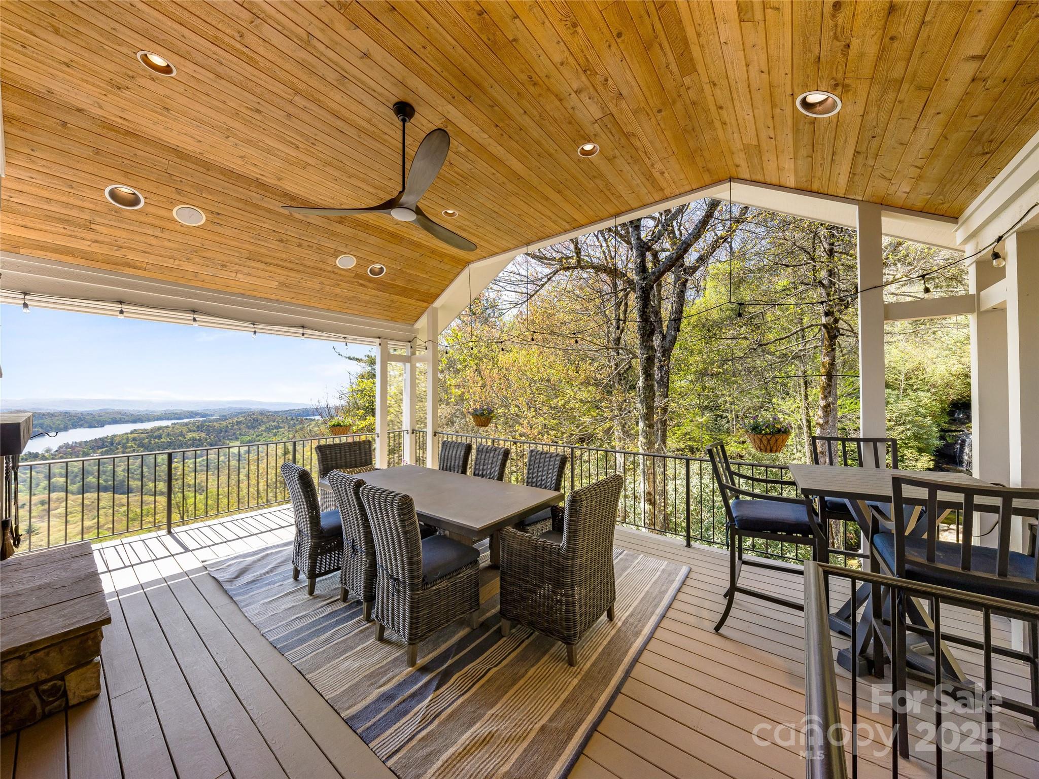 Lake Toxaway Estates - Residential