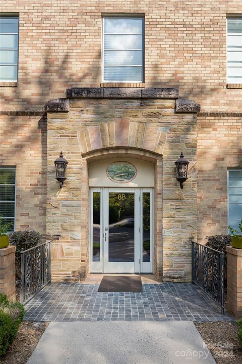 6 Village Lane B100 Asheville NC 28803