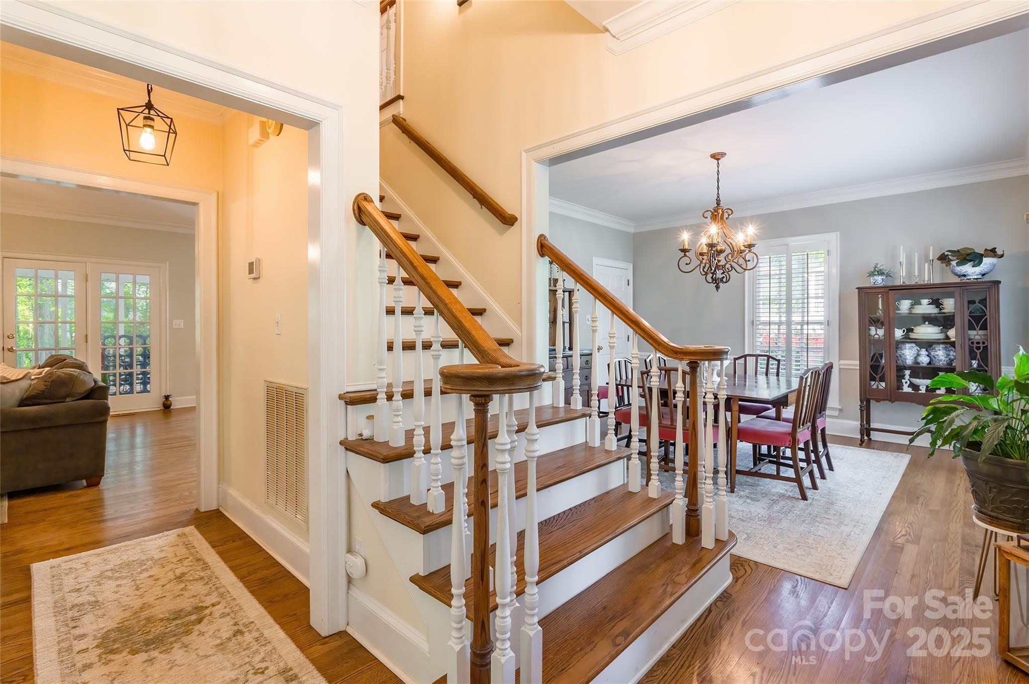 2166 Potpourri Point
