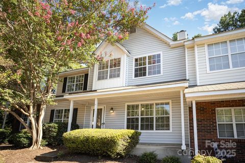 9123 Charminster Court Charlotte NC 28269
