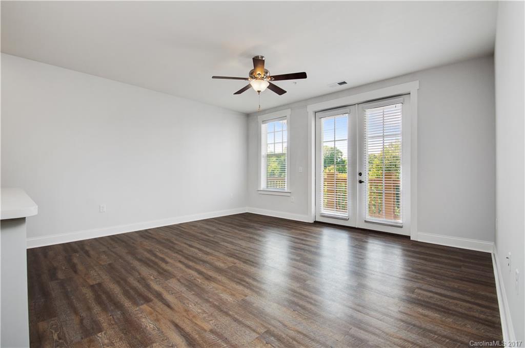 Riverwalk - Residential Lease