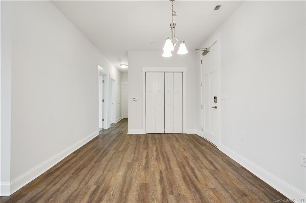 Riverwalk - Residential Lease