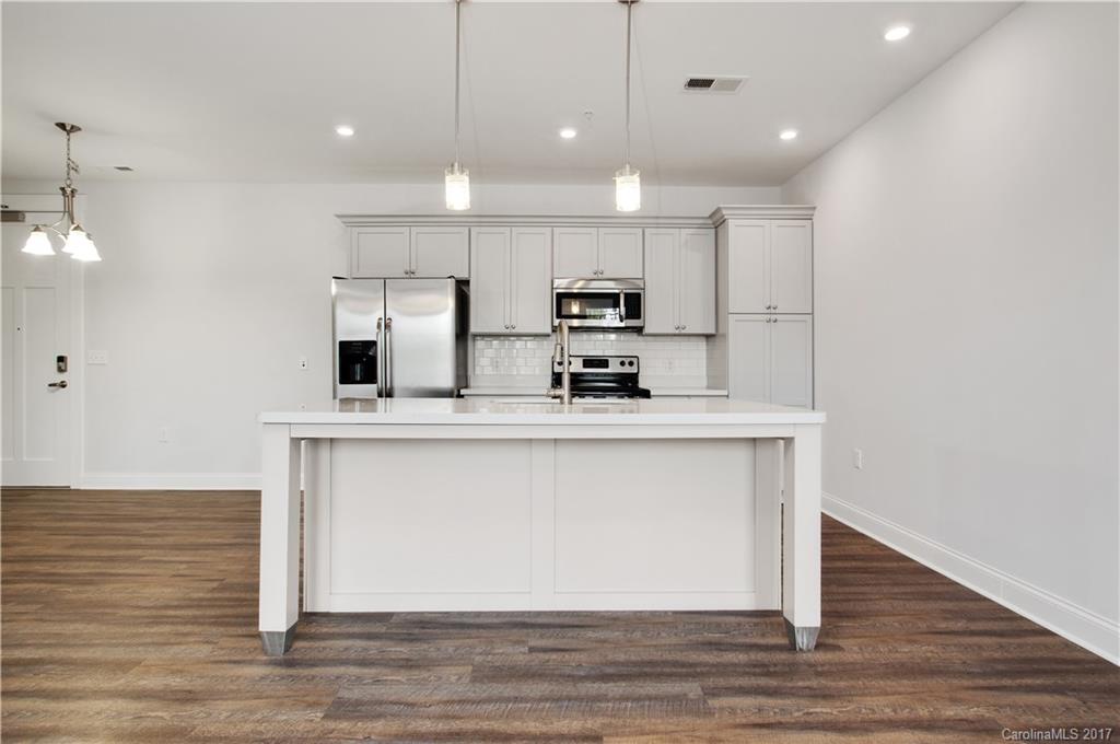 Riverwalk - Residential Lease