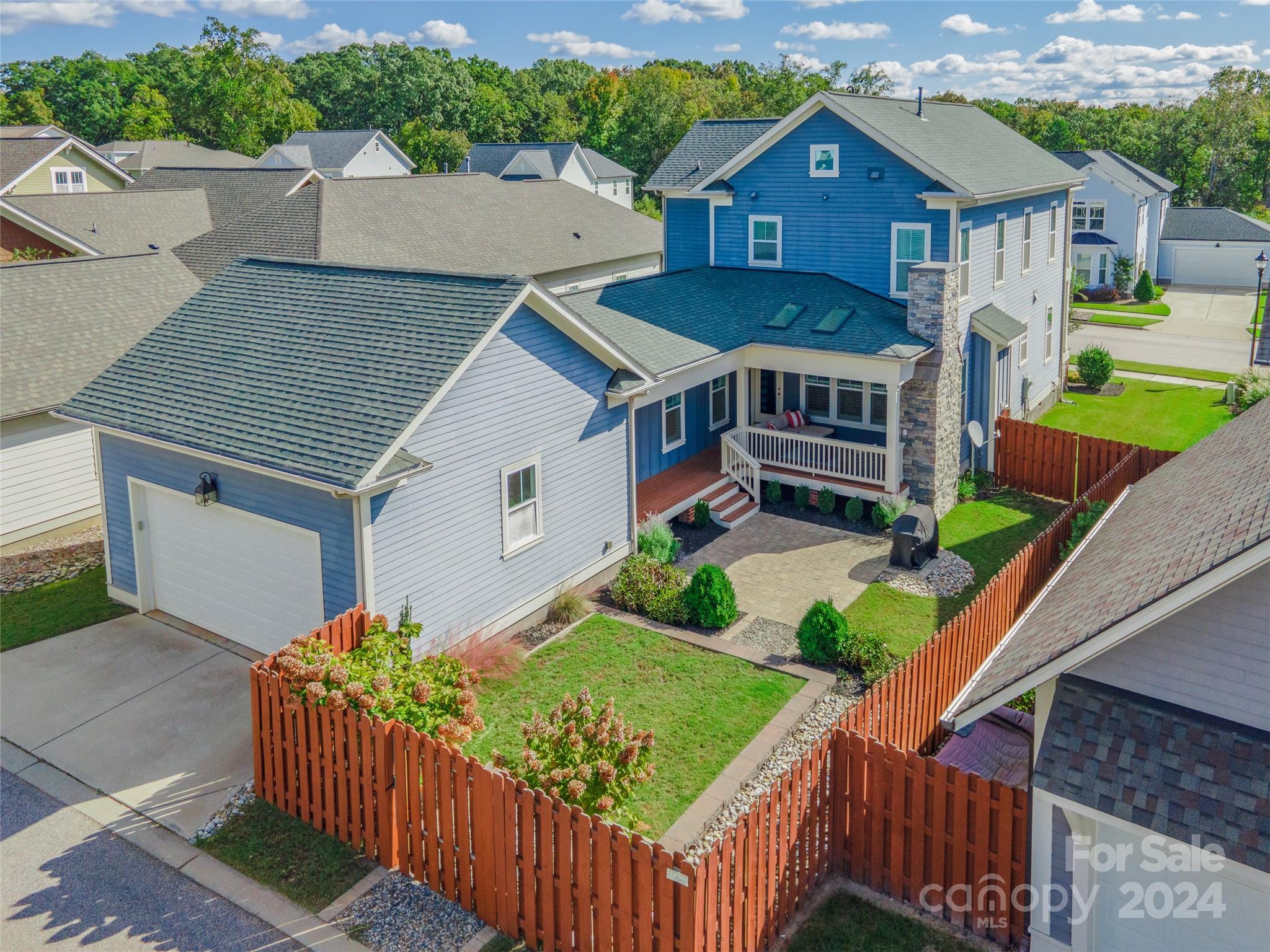 Riverwalk - Residential