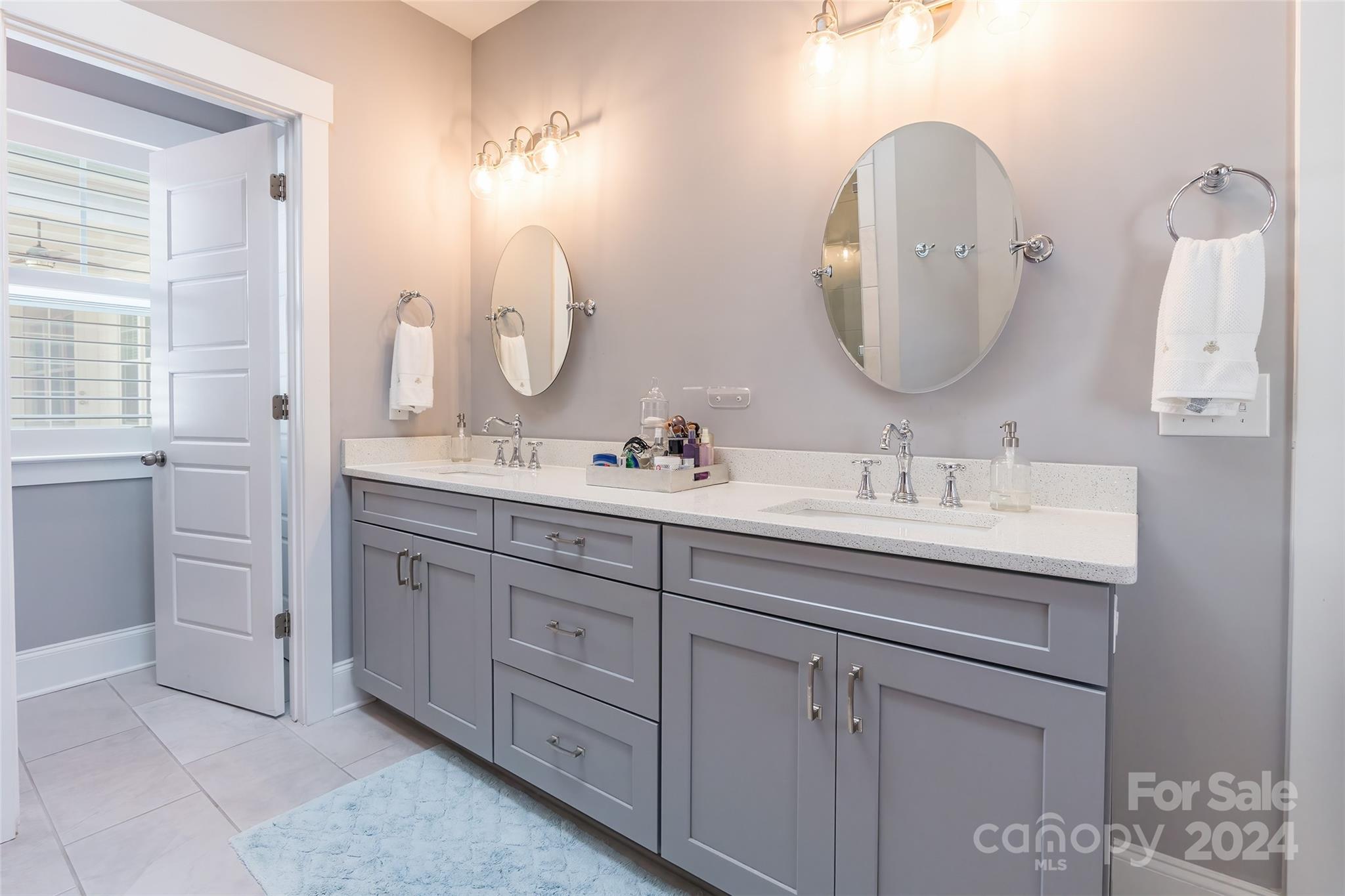 Riverwalk - Residential