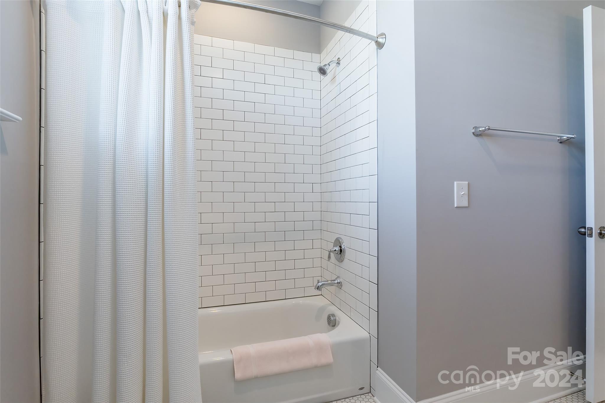 Riverwalk - Residential